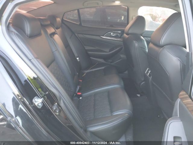 1N4AA6AP5HC399438 Nissan Maxima 3.5 Platinum