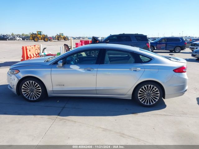 3FA6P0RU4HR375516 Ford Fusion Hybrid Titanium