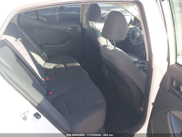 KNAGM4A75F5643152 KIA Optima Lx
