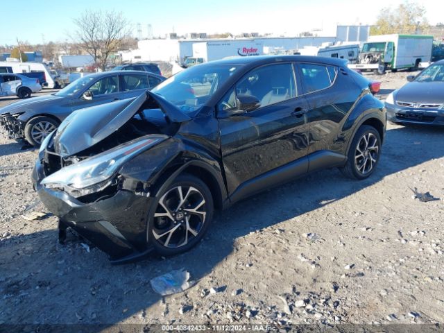 NMTKHMBX9LR104117 Toyota C-HR XLE
