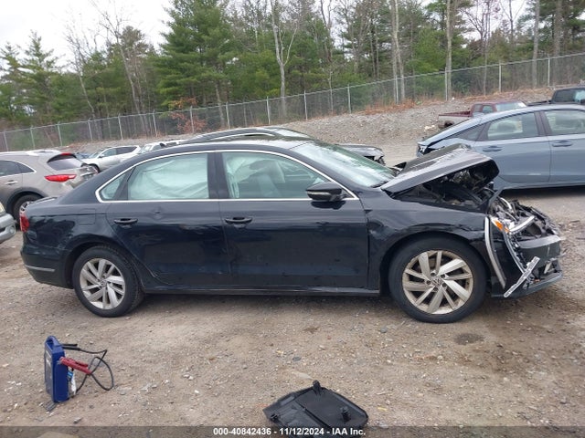 Volkswagen Passat 2.0t Se 2018 1VWBA7A39JC044681 Image 13