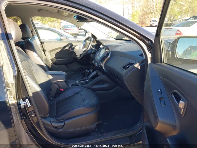 Hyundai Tucson Walking Dead Edition 2014 KM8JUCAG4EU936138 Image 5