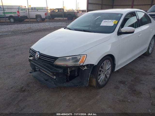 3VWLL7AJ5EM406975 Volkswagen Jetta 2.0l Tdi