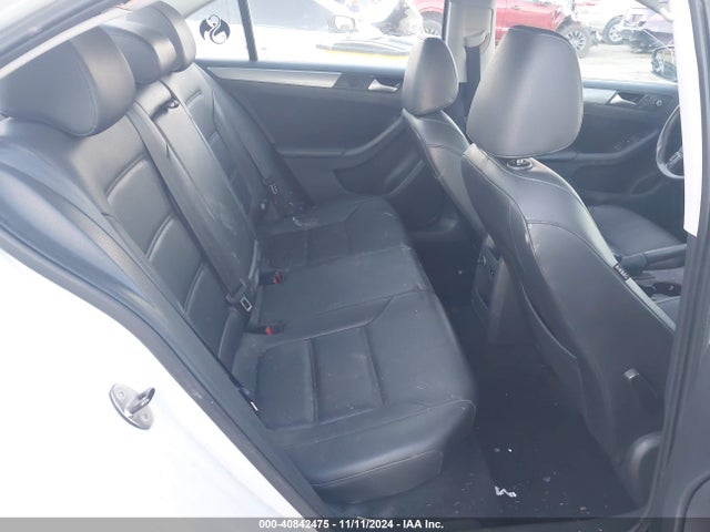 3VWLL7AJ5EM406975 Volkswagen Jetta 2.0l Tdi