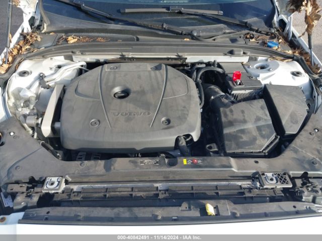 7JR102FK4LG030981 Volvo S60 T5 Momentum