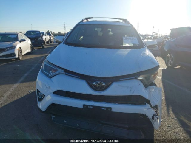 JTMRFREV2JJ246879 Toyota Rav4 Adventure/xle