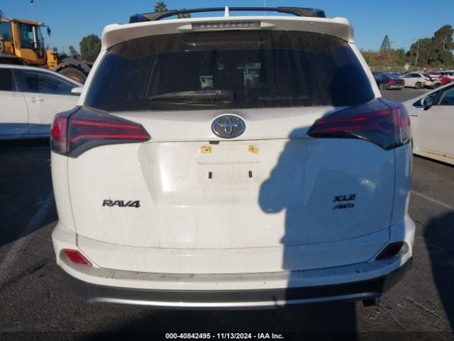 JTMRFREV2JJ246879 Toyota Rav4 Adventure/xle