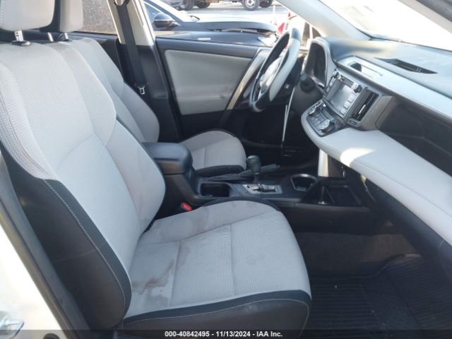 JTMRFREV2JJ246879 Toyota Rav4 Adventure/xle