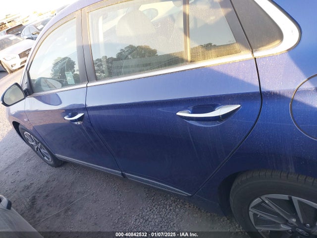 KMHC85LJ3LU061732 Hyundai Ioniq Electric Limited