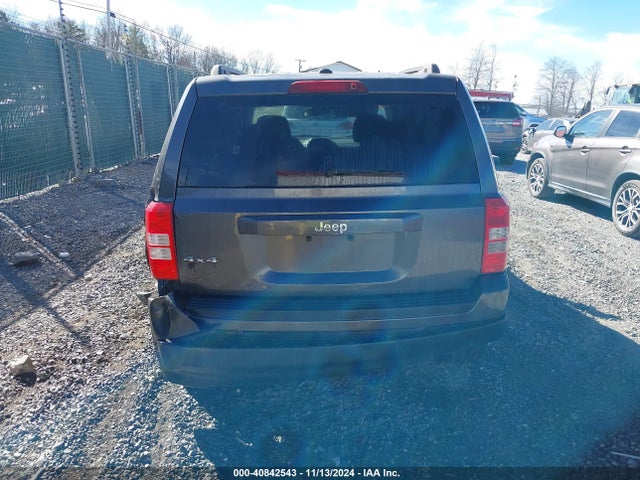 1C4NJRBB1ED858471 Jeep Patriot Sport