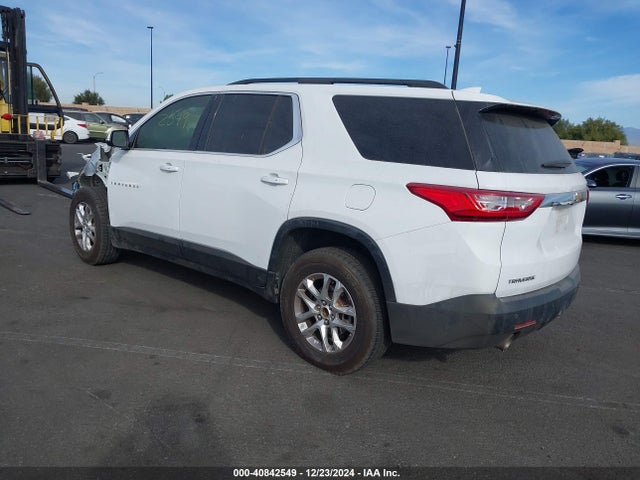 Chevrolet Traverse Lt 2019 1GNERGKW0KJ310059 Image 3