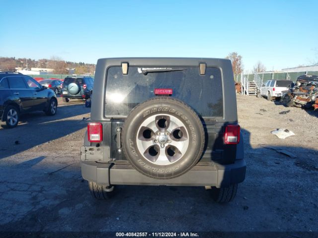 1C4BJWDGXHL591190 Jeep Wrangler Unlimited Sport 4x4