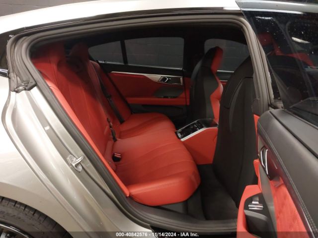 2022 BMW M8 GRAN COUPE WBSGV0C02NCJ62612 Photo 7