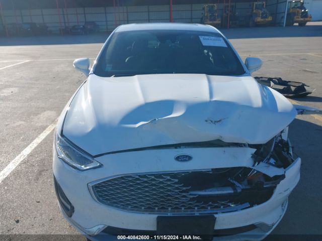 3FA6P0RU9KR206857 Ford Fusion Hybrid Titanium