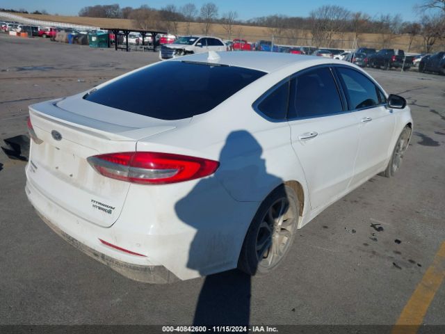 3FA6P0RU9KR206857 Ford Fusion Hybrid Titanium