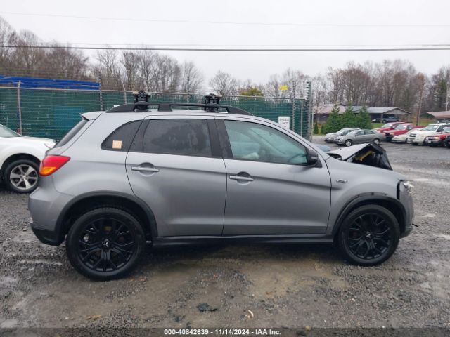 JA4AR3AUXJU003862 Mitsubishi Outlander Sport 2.0 Le