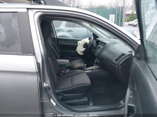 JA4AR3AUXJU003862 Mitsubishi Outlander Sport 2.0 Le