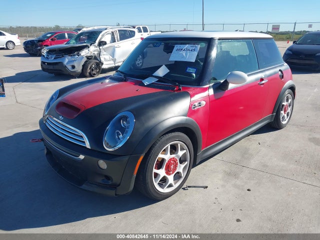 2006 MINI COOPER S WMWRE33576TL17151 Photo 1