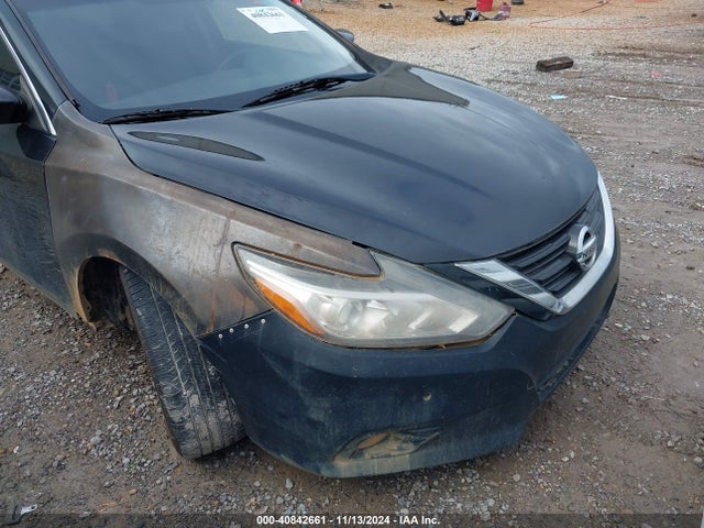 1N4BL3AP1HC158375 Nissan Altima 3.5 Sr