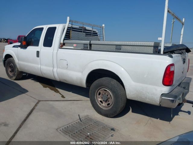 1FT7X2A61FEA89033 Ford F-250 Xl