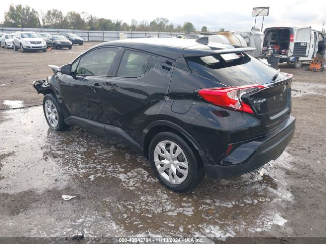 JTNKHMBX8M1110857 Toyota C-HR LE