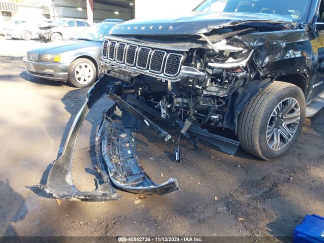 1C4SJVBP1RS171256 Jeep Wagoneer Series Ii 4x4