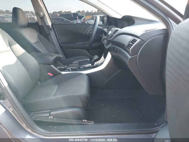Honda ACCORD LX 2015 1HGCR2F38FA110136 Image 5