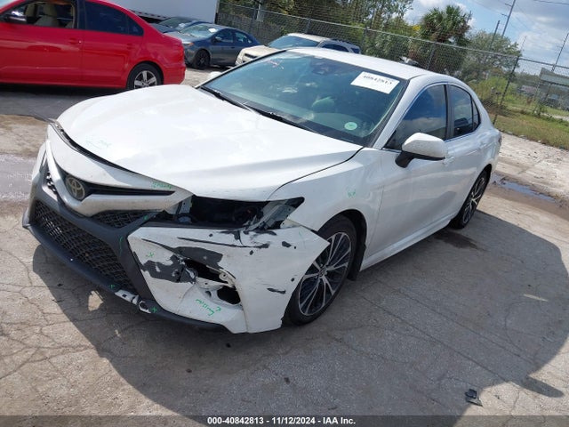 Toyota CAMRY SE 2020 4T1G11AK6LU501548 Image 2