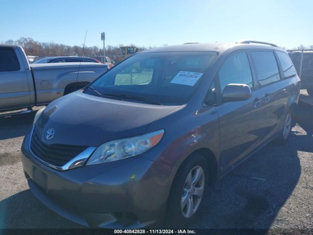 5TDKK3DC8ES502154 Toyota Sienna Le V6 8 Passenger