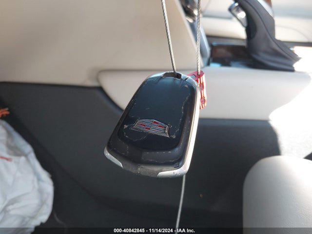 2019 CADILLAC XTS 2G61P5S38K9100668 Photo 10