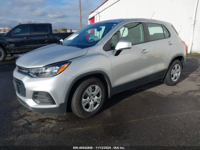 3GNCJKSB3JL418469 Chevrolet TRAX LS