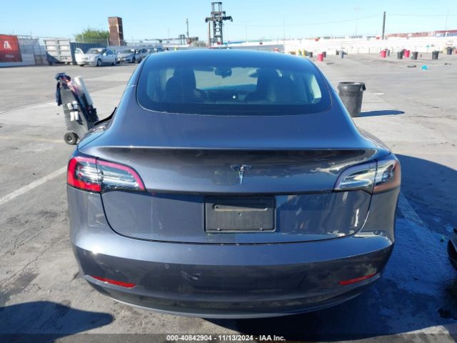 5YJ3E1EA1NF375166 Tesla Model 3 Rear-wheel Drive
