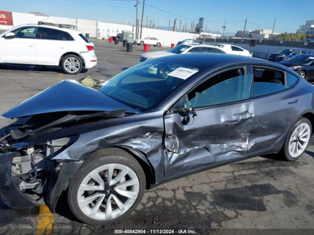 5YJ3E1EA1NF375166 Tesla Model 3 Rear-wheel Drive