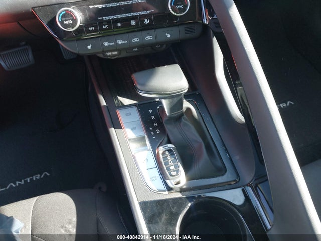 Hyundai ELANTRA SEL 2021 5NPLS4AG9MH051371 Image 11