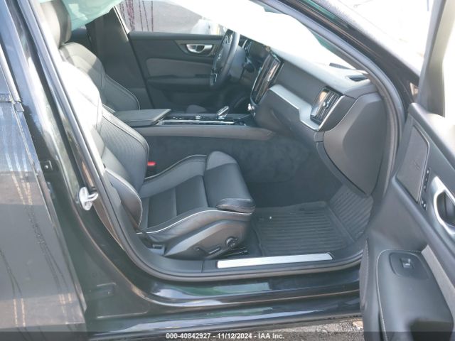 7JRL12FH3RG288492 Volvo S60 B5 Plus Black Edition