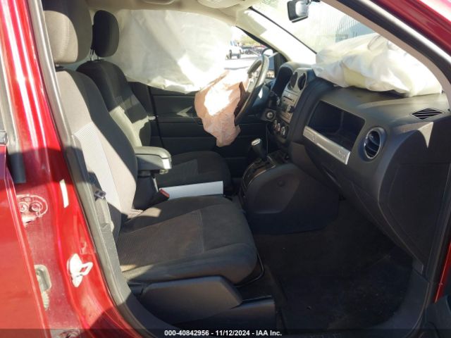 1C4NJCBA9GD753829 Jeep Compass Sport