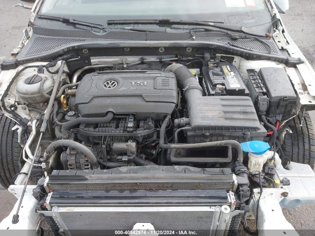 3VWC17AU7GM522696 Volkswagen Golf Sportwagen Tsi S 4-door