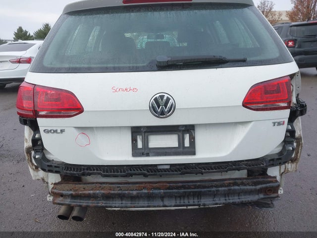 3VWC17AU7GM522696 Volkswagen Golf Sportwagen Tsi S 4-door