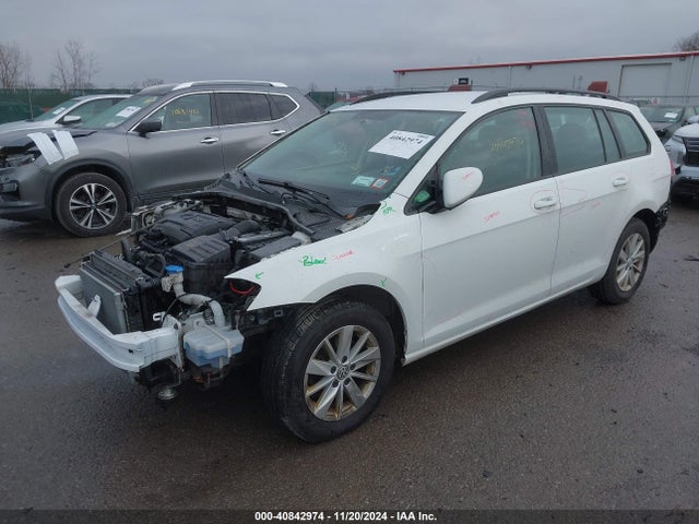 3VWC17AU7GM522696 Volkswagen Golf Sportwagen Tsi S 4-door