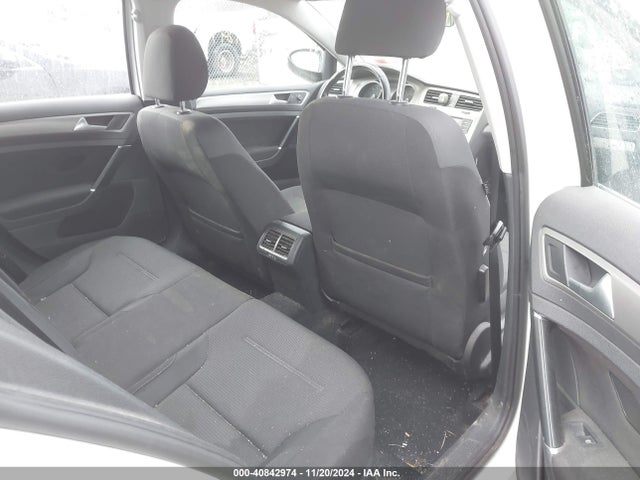 3VWC17AU7GM522696 Volkswagen Golf Sportwagen Tsi S 4-door