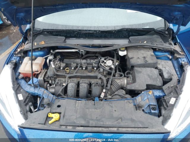 1FADP3F22JL278248 Ford FOCUS SE