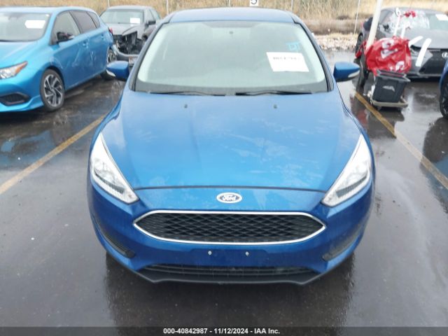 1FADP3F22JL278248 Ford FOCUS SE