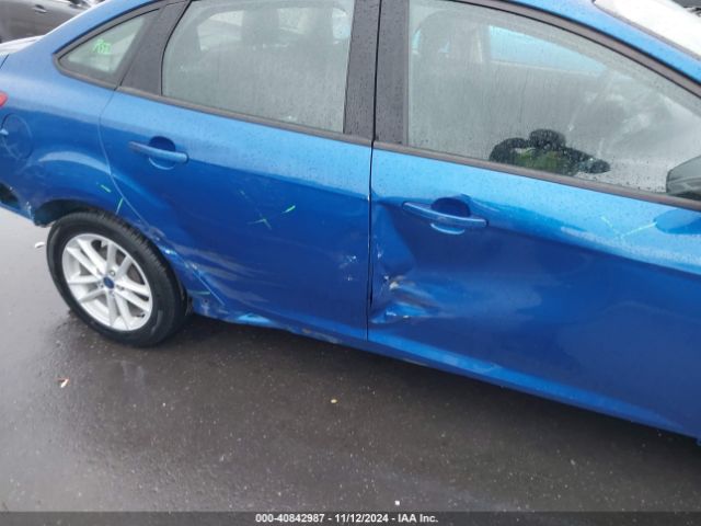 1FADP3F22JL278248 Ford FOCUS SE