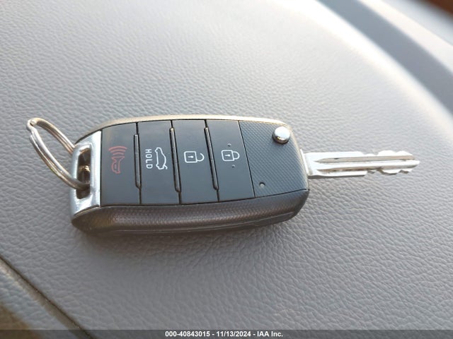 KIA FORTE LX 2017 3KPFK4A77HE040330 Image 11