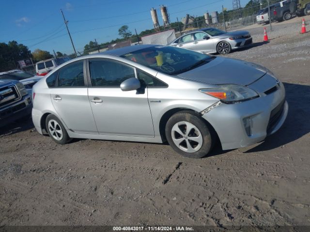 JTDKN3DU4E0374210 Toyota Prius Two