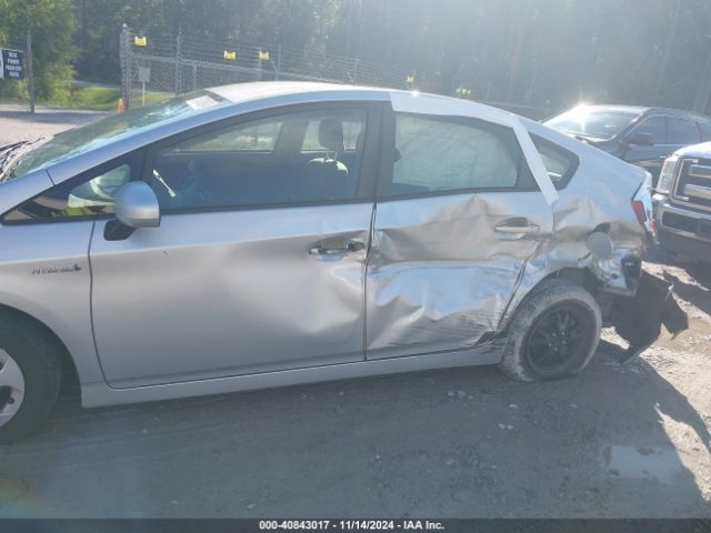 JTDKN3DU4E0374210 Toyota Prius Two