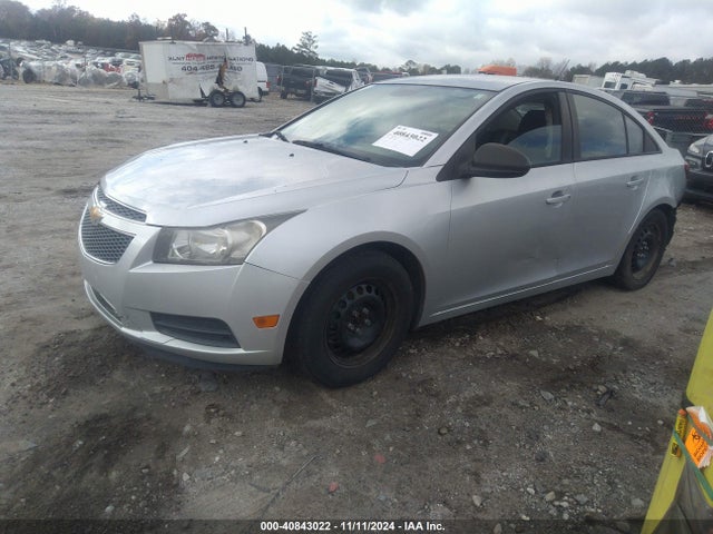 Chevrolet Cruze Ls Auto 2014 1G1PA5SH0E7111036 Image 2