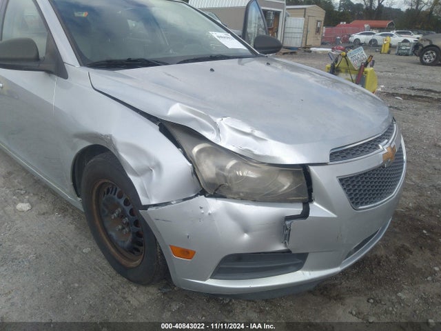 Chevrolet Cruze Ls Auto 2014 1G1PA5SH0E7111036 Image 6