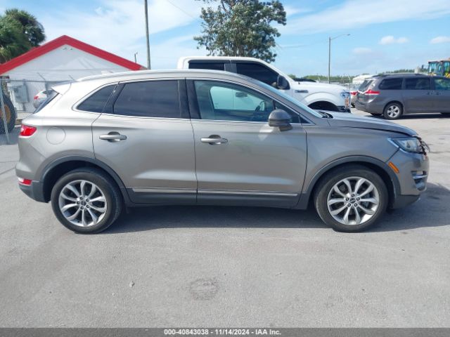 5LMCJ2C91GUJ26833 Lincoln MKC SELECT