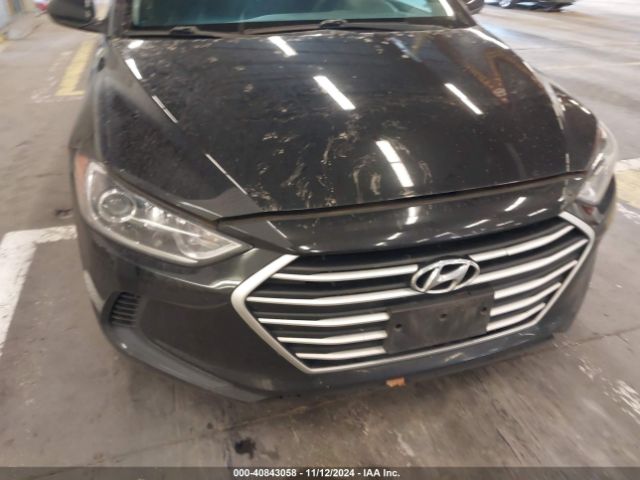 5NPD74LF8JH262678 Hyundai ELANTRA SE